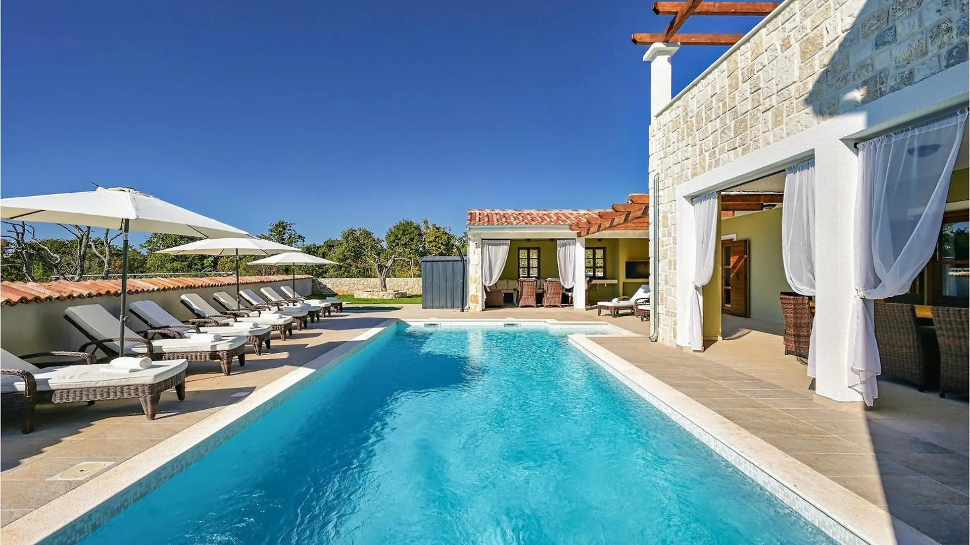 Villa Rajana Gajana